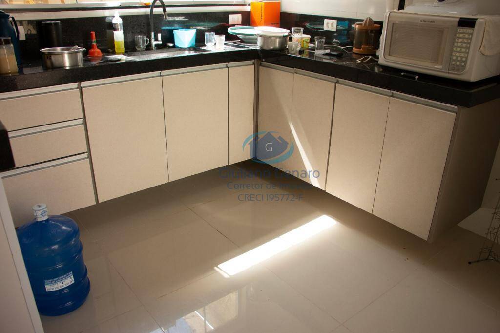 Casa à venda com 3 quartos, 124m² - Foto 14