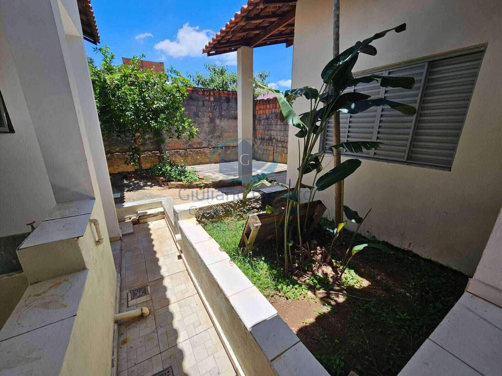 Casa à venda com 2 quartos, 89m² - Foto 14