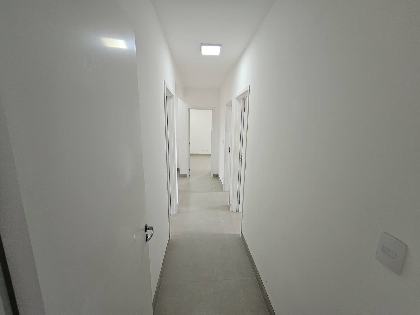 Apartamento à venda com 3 quartos, 188m² - Foto 15