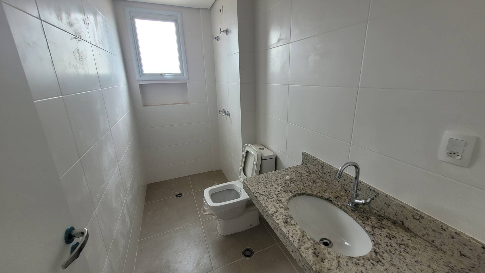 Apartamento à venda com 3 quartos, 188m² - Foto 19