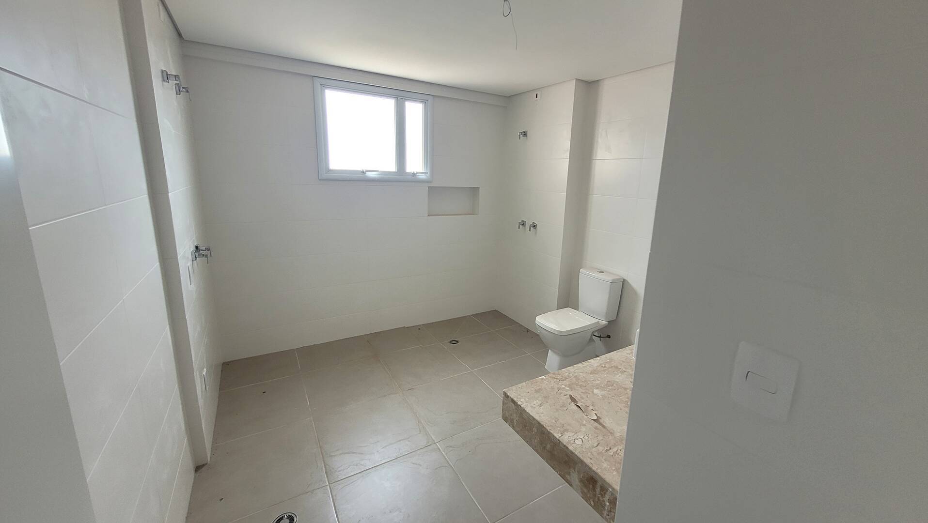 Apartamento à venda com 3 quartos, 188m² - Foto 24