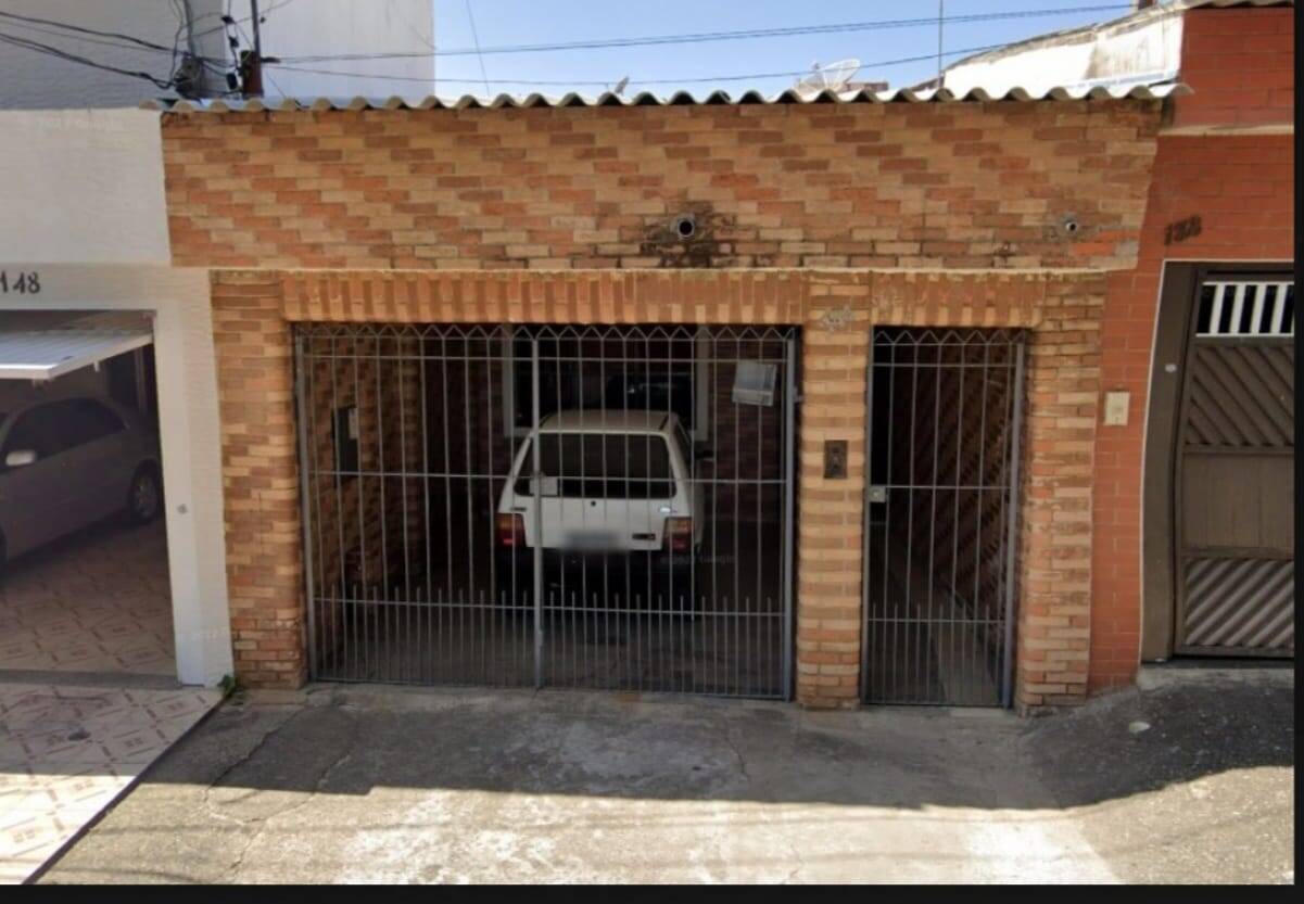 Casa à venda com 2 quartos, 105m² - Foto 1