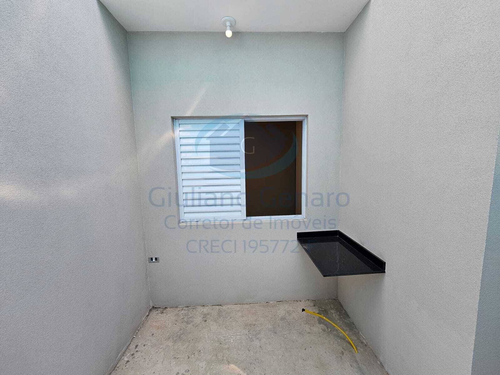 Casa à venda com 2 quartos, 69m² - Foto 17