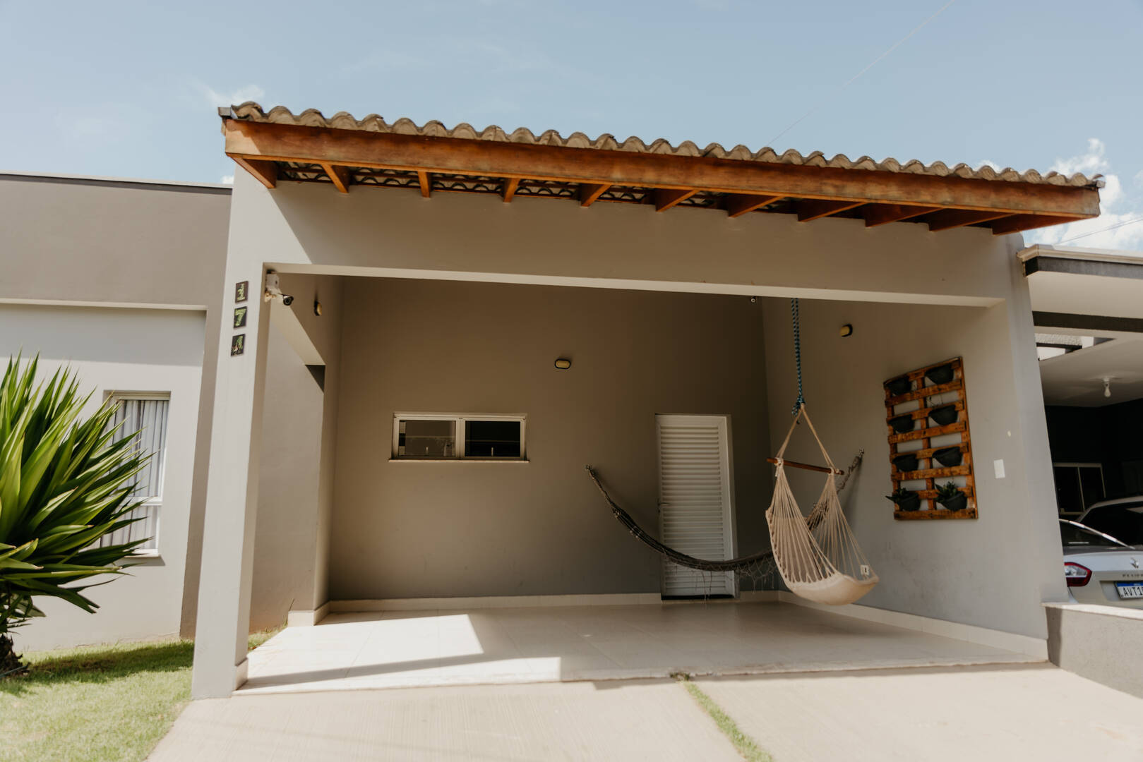 Casa de Condomínio à venda com 3 quartos, 112m² - Foto 2
