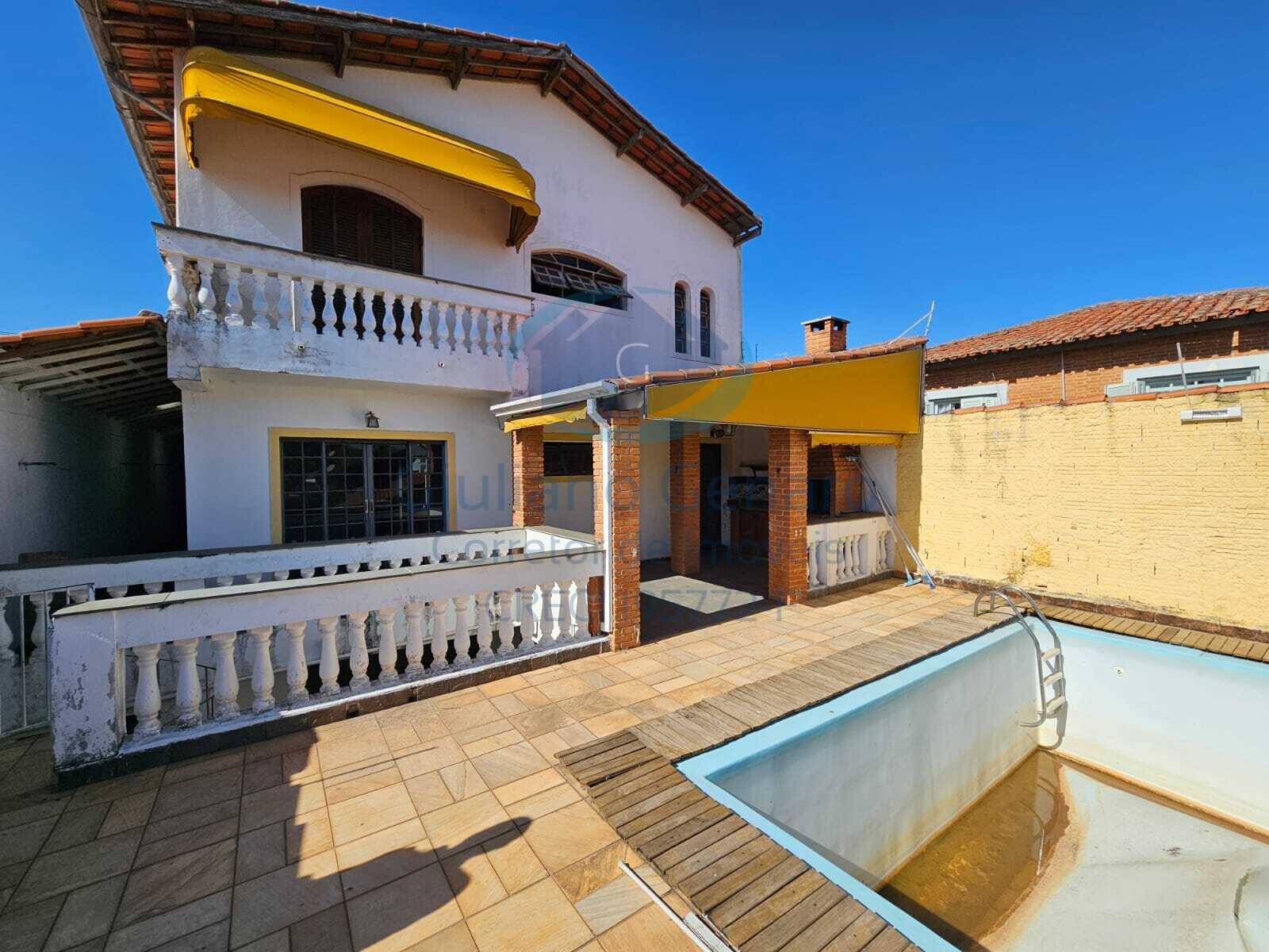 Casa à venda com 3 quartos, 335m² - Foto 16