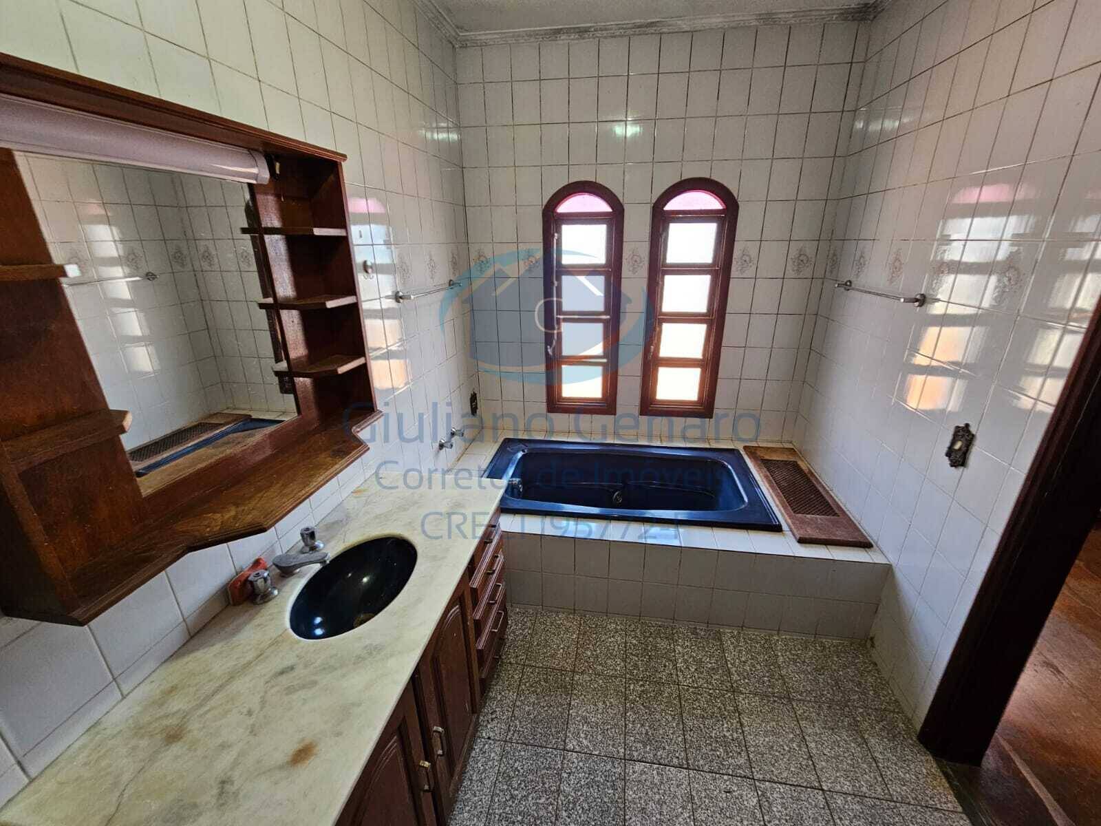 Casa à venda com 3 quartos, 335m² - Foto 10