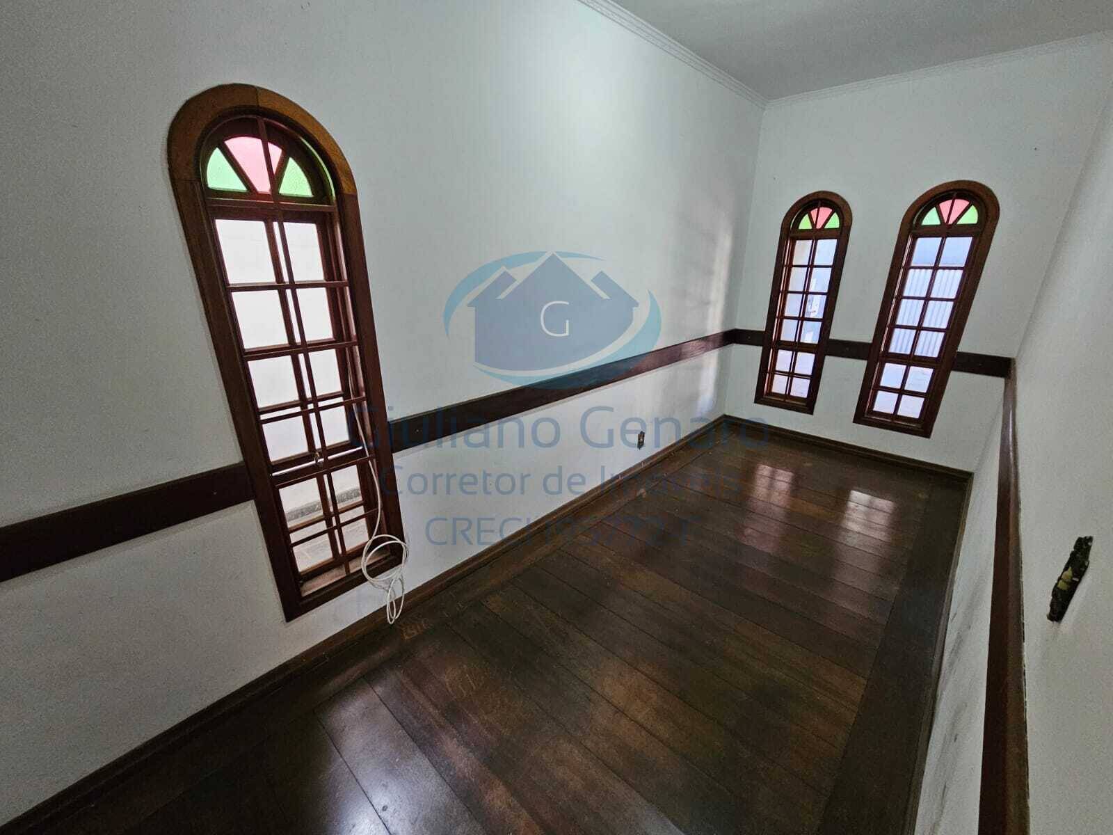 Casa à venda com 3 quartos, 335m² - Foto 6