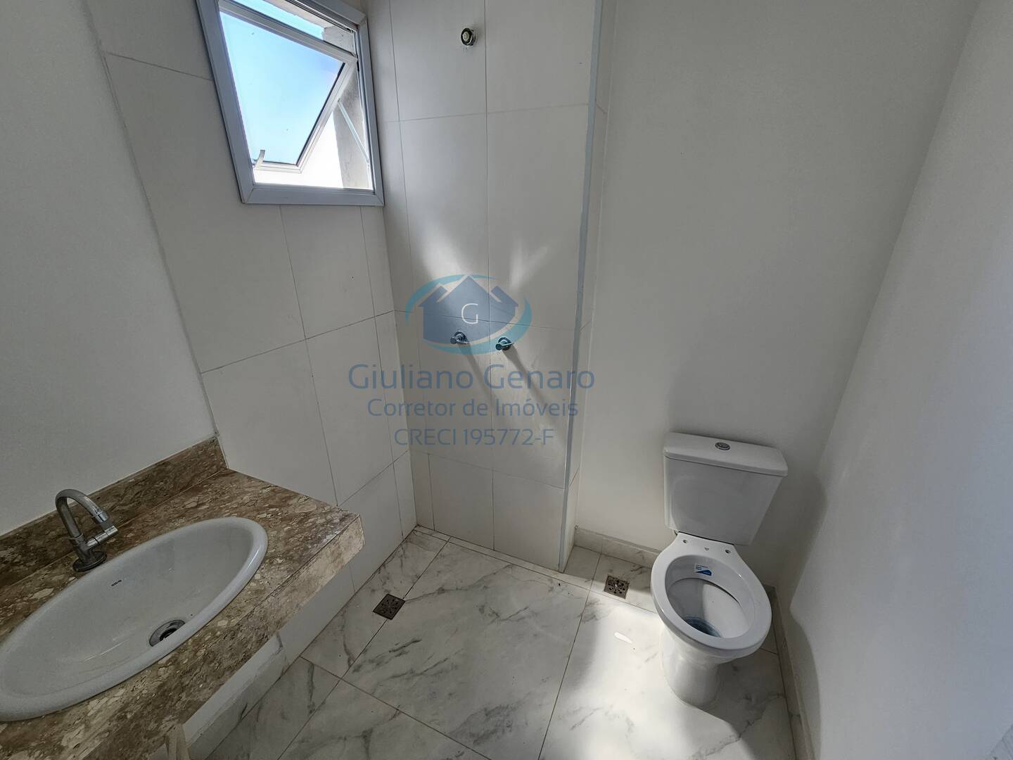 Apartamento para alugar com 2 quartos, 74m² - Foto 9