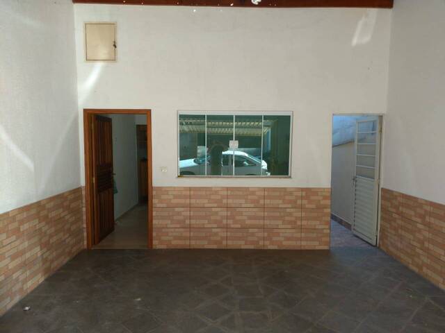 #CA-1014 - Casa para Locação em Salto - SP - 2