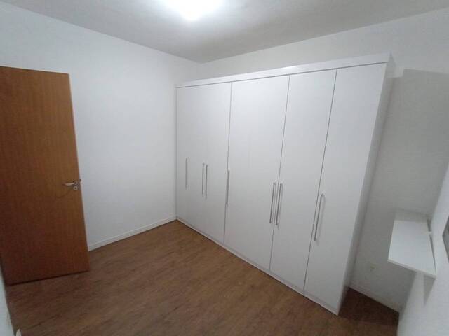 Apartamento para Venda em Salto - 4