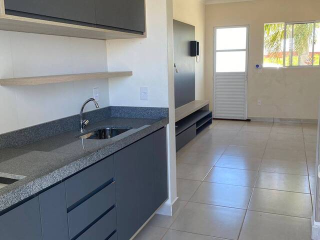 #CA-126 - Casa para Venda em Indaiatuba - SP - 2