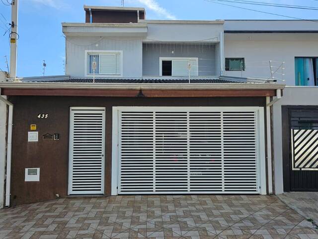 #CA-125 - Casa para Venda em Salto - SP - 1