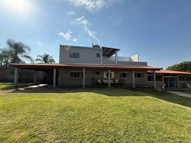 #CH-002 - Casa para Venda em Salto - SP - 1